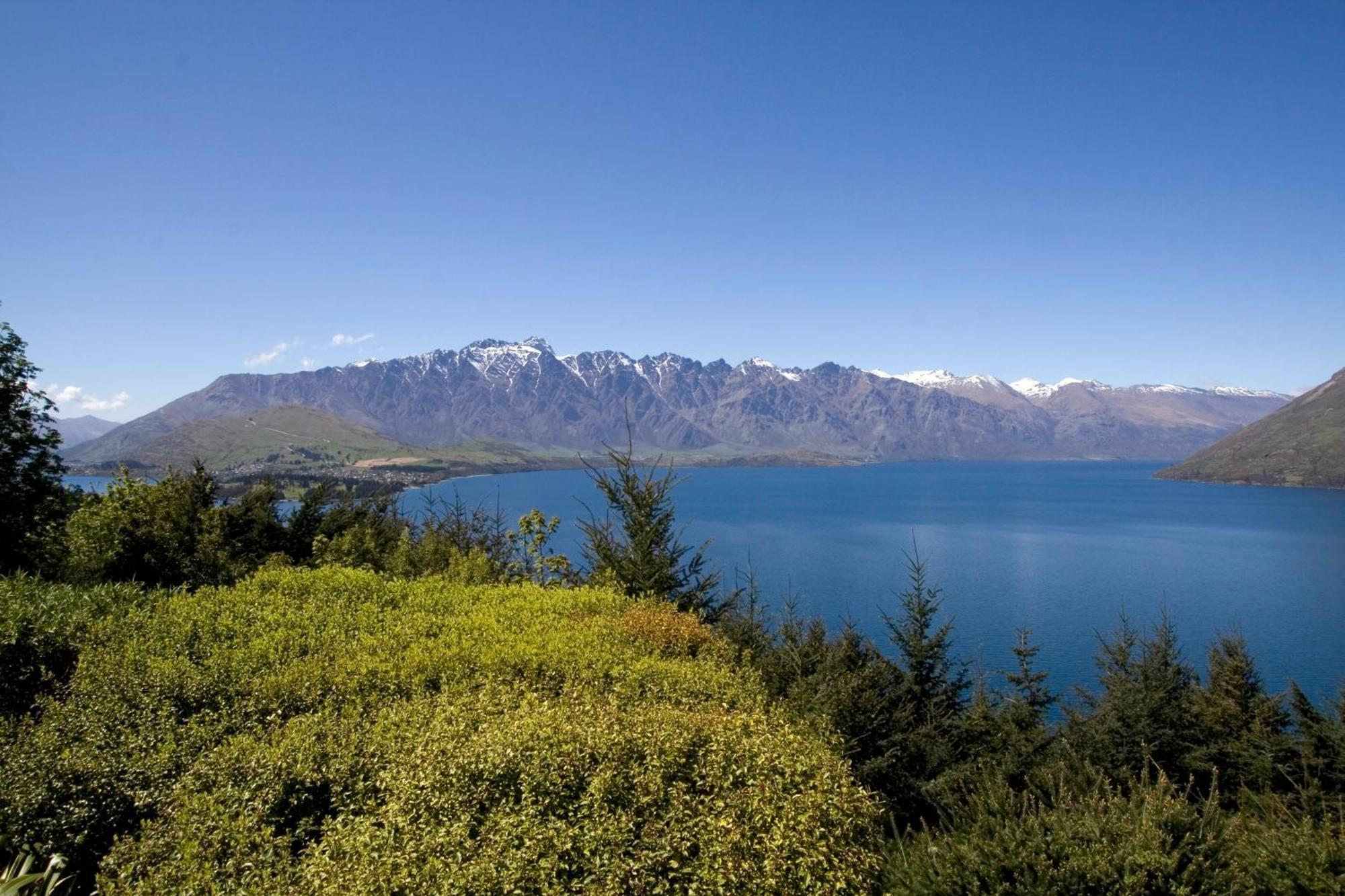 Azur Lodge Queenstown Bagian luar foto