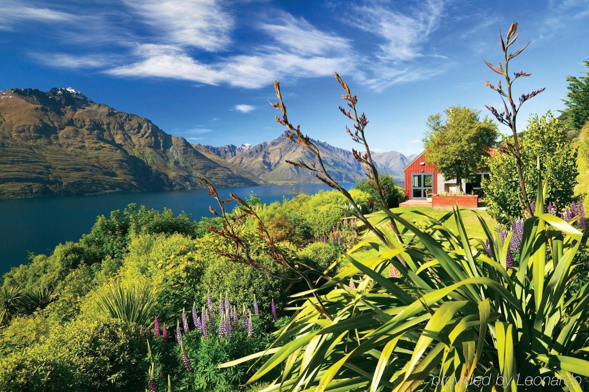 Azur Lodge Queenstown Bagian luar foto